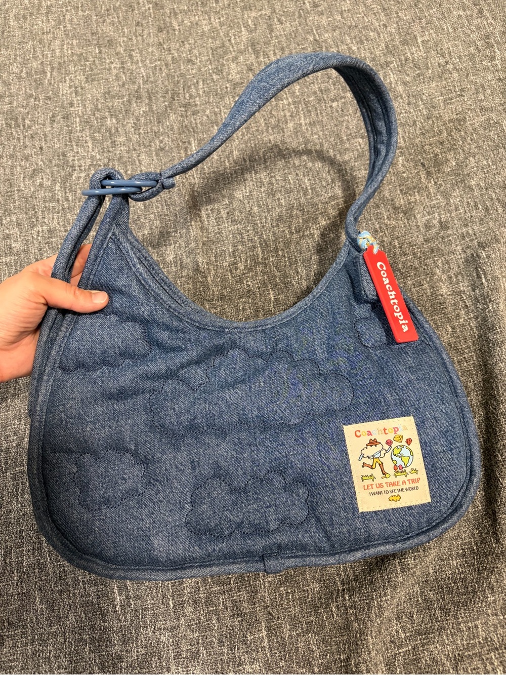 Coachtopia Ergo Bag with Cloud Quilting - Picture 2 of 6